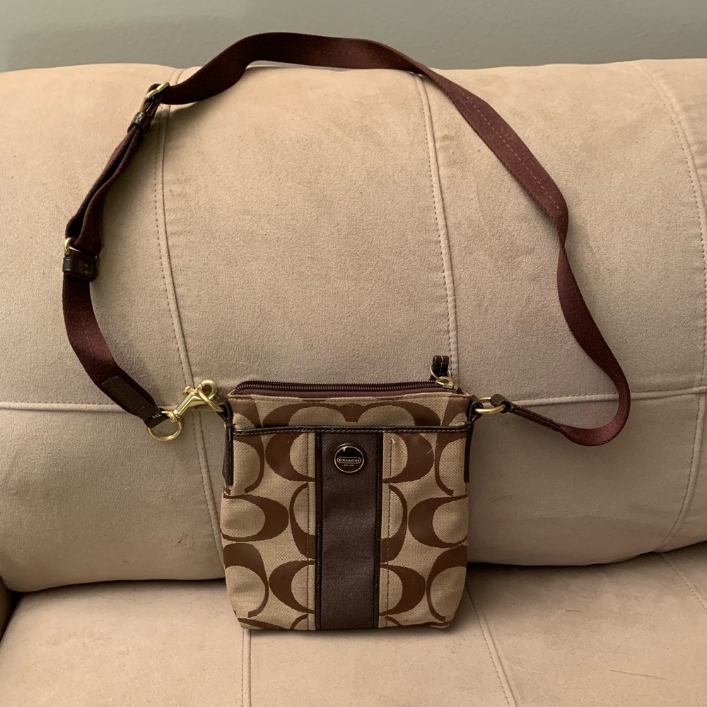 Coach Crossbody Purse Tan/Chocolate
